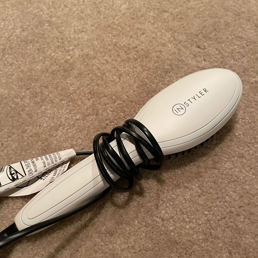 Instyler styling brush